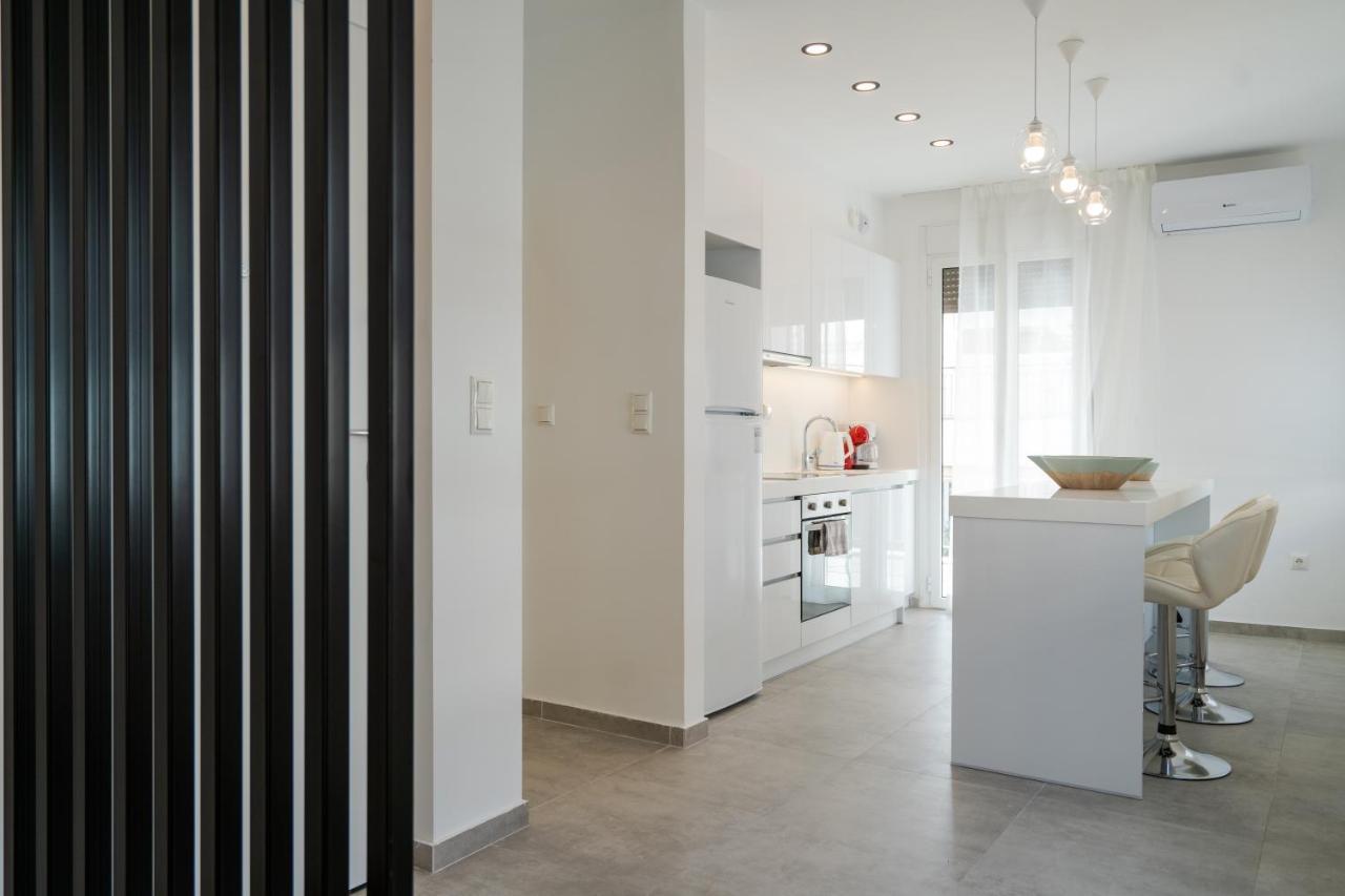 Athens Experience In Exarchia, Big Terrace Apartment ภายนอก รูปภาพ