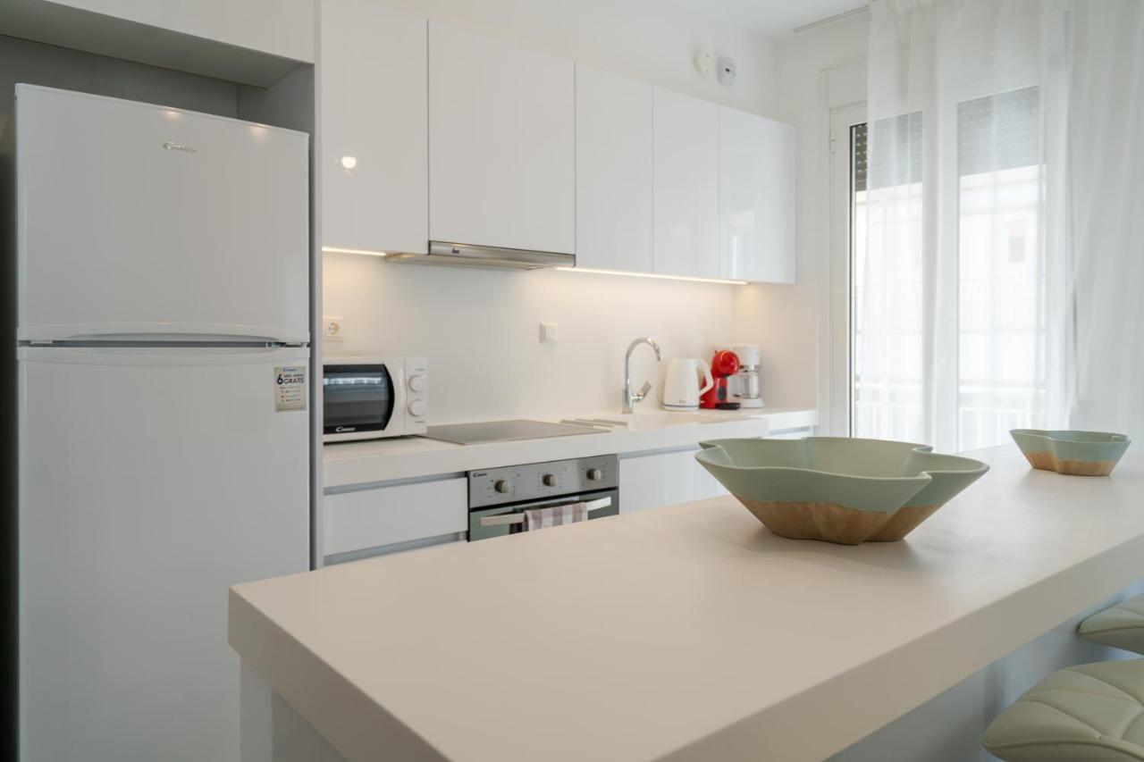Athens Experience In Exarchia, Big Terrace Apartment ภายนอก รูปภาพ