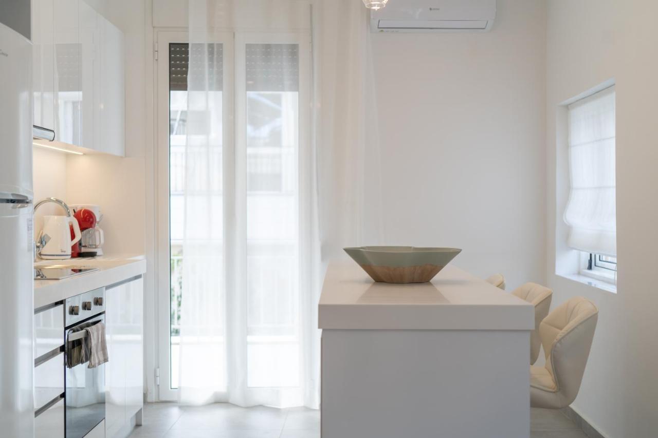 Athens Experience In Exarchia, Big Terrace Apartment ภายนอก รูปภาพ